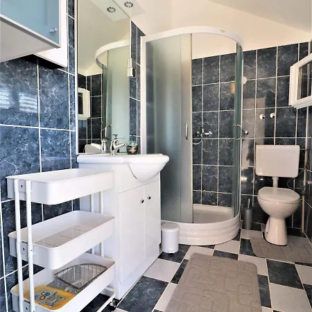 Mamic Apartament Vir